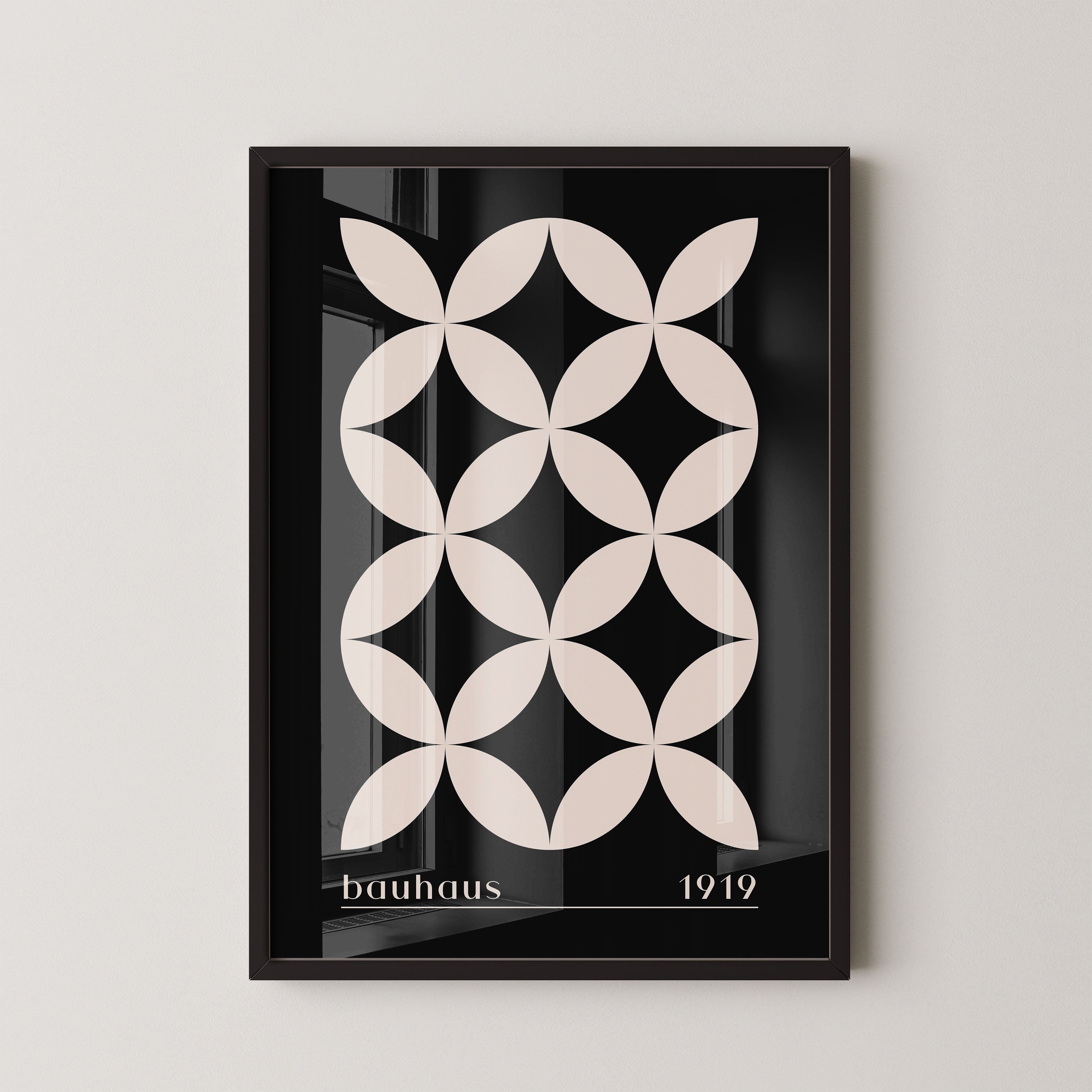 Bauhaus Light Petal Pattern