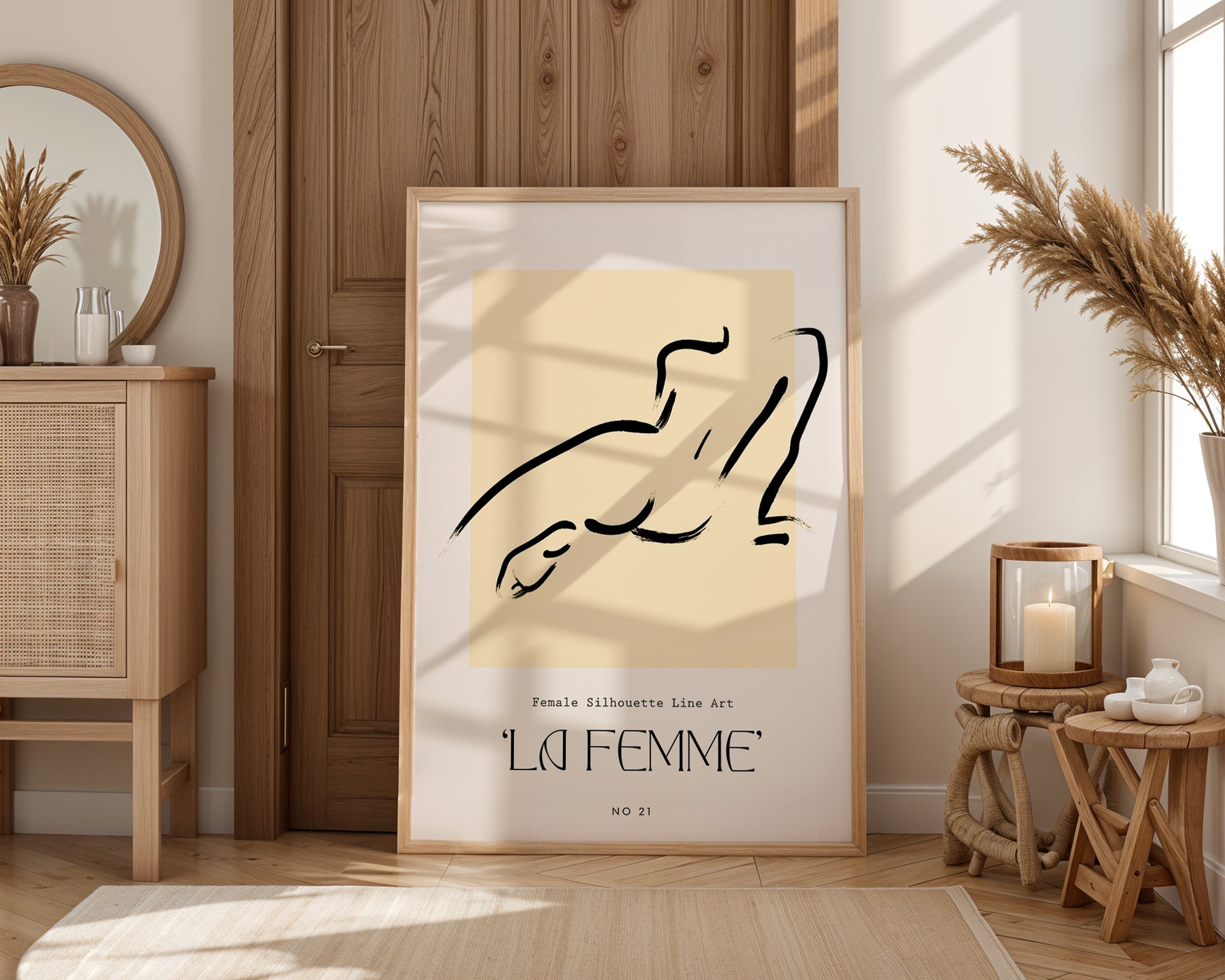 La Femme Minimal Silhouette