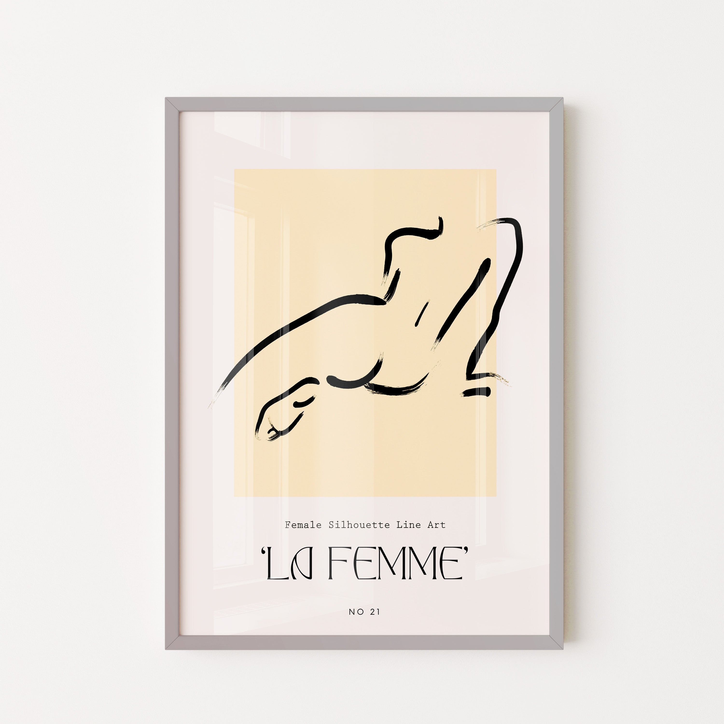 La Femme Minimal Silhouette