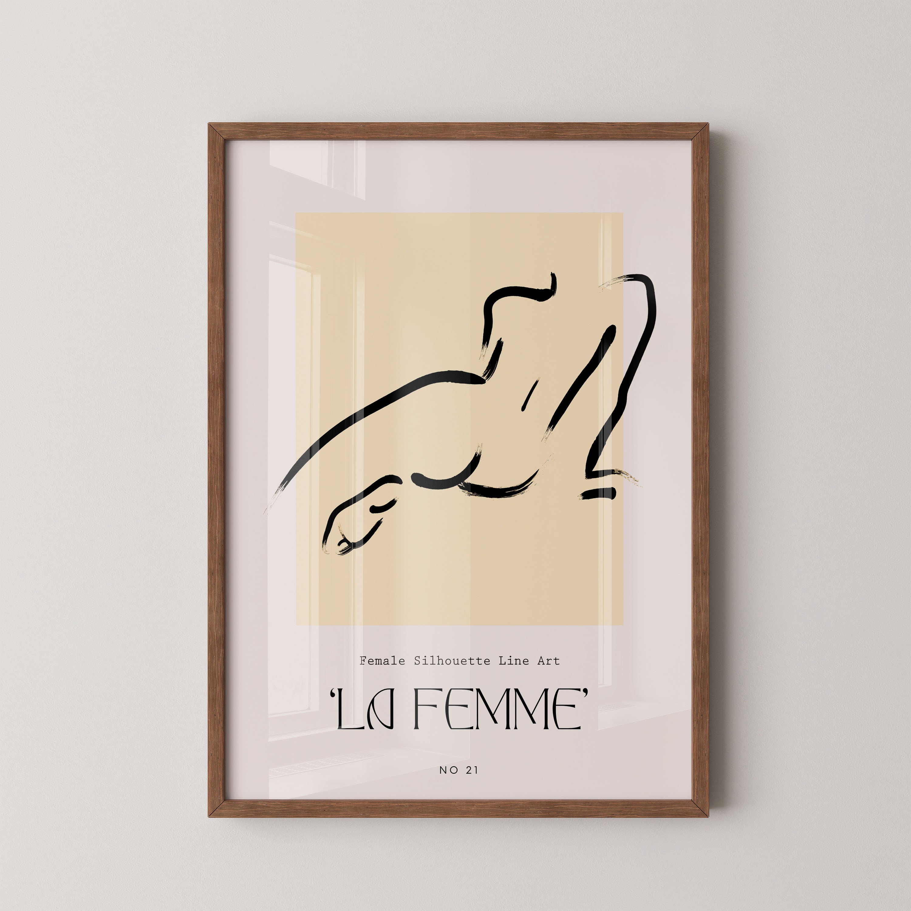 La Femme Minimal Silhouette