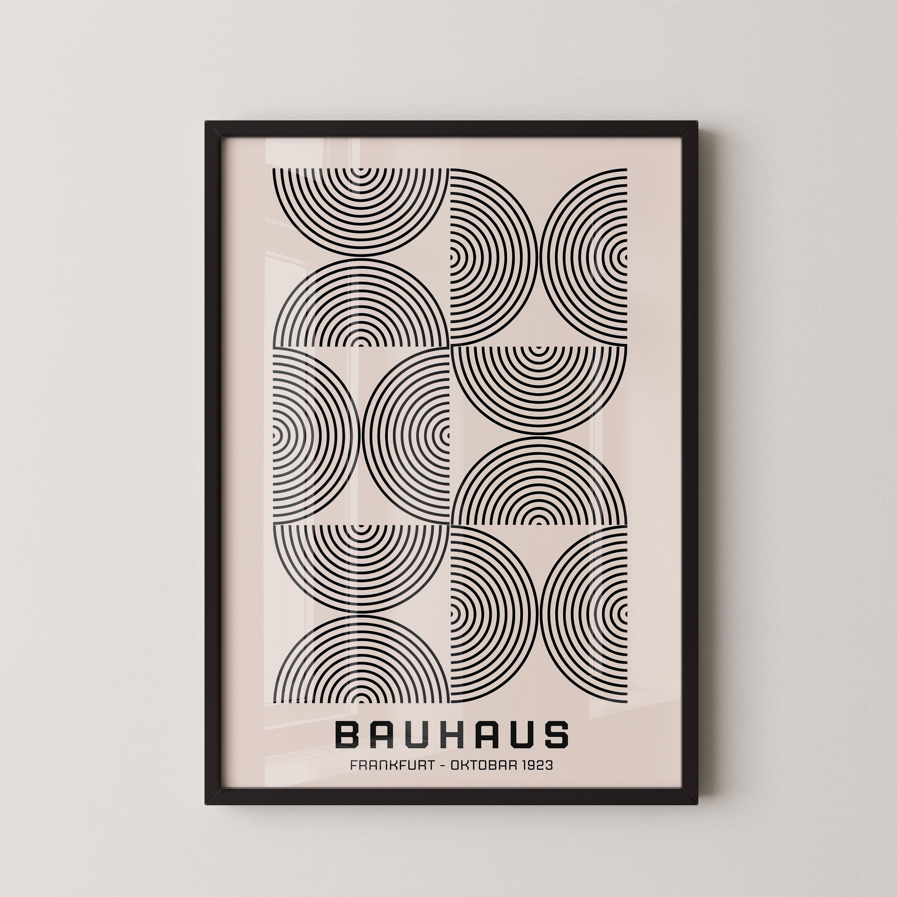 Bauhaus Line Arcs In MoNo Borderchrome