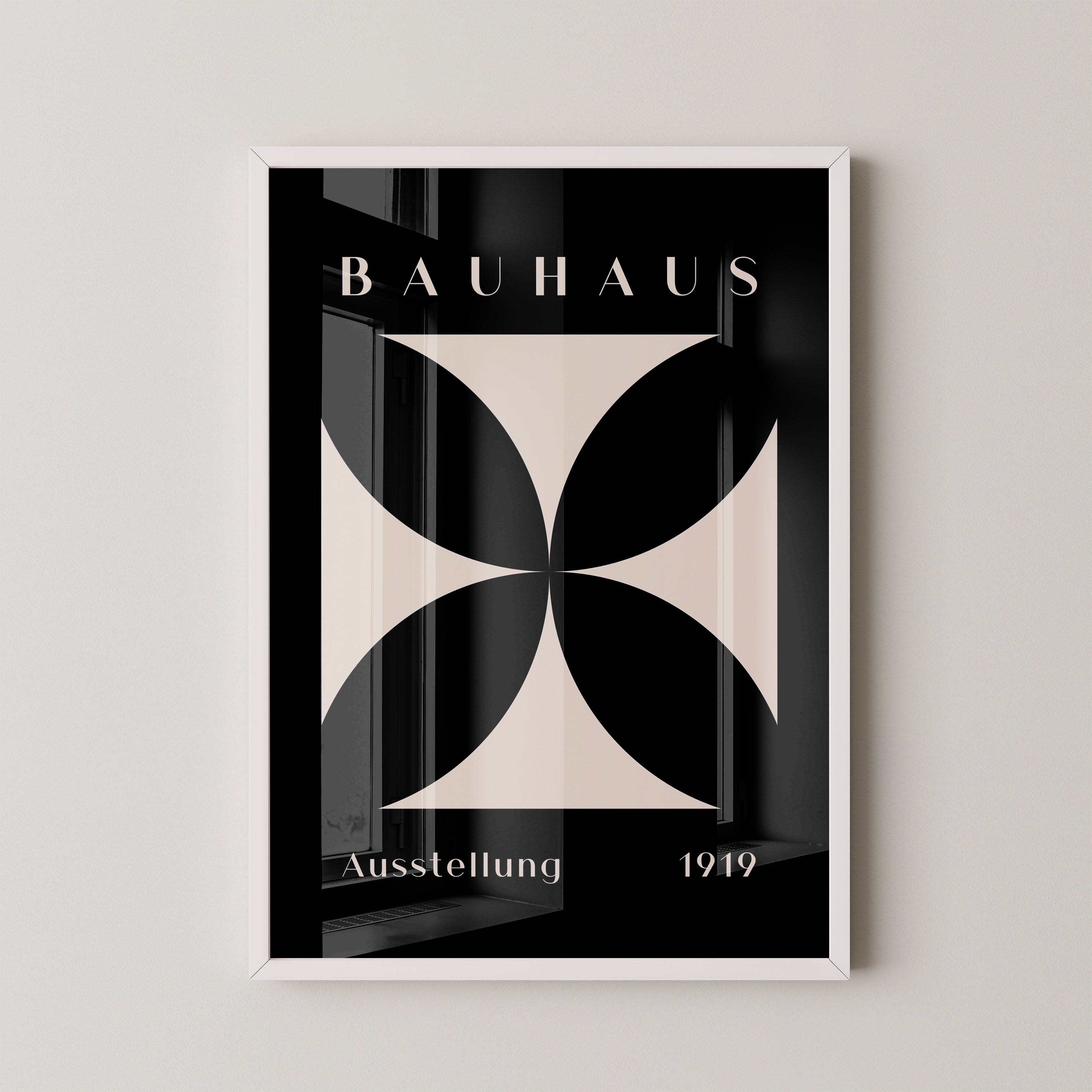 Bauhaus Symmetry In No Borderir