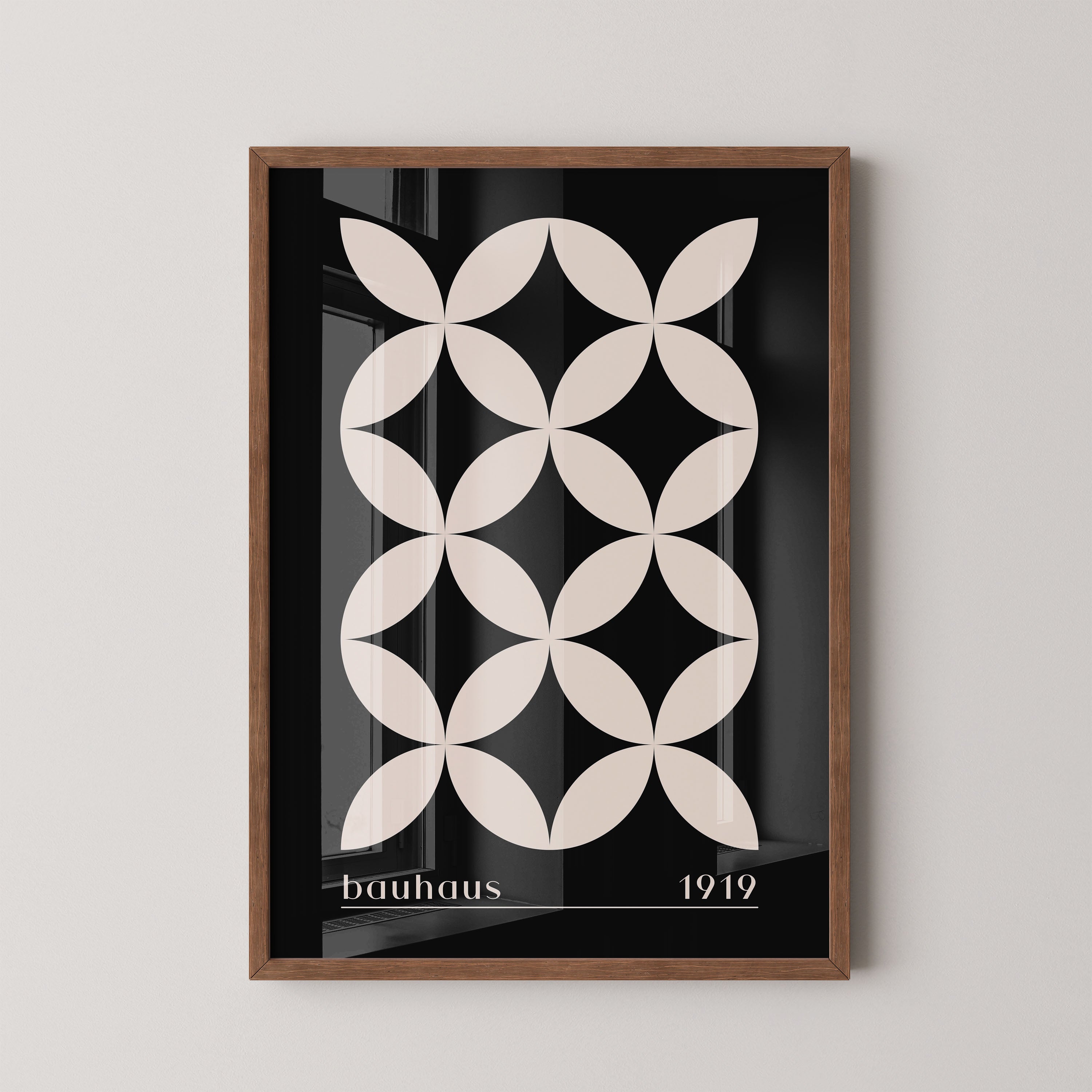 Bauhaus Light Petal Pattern