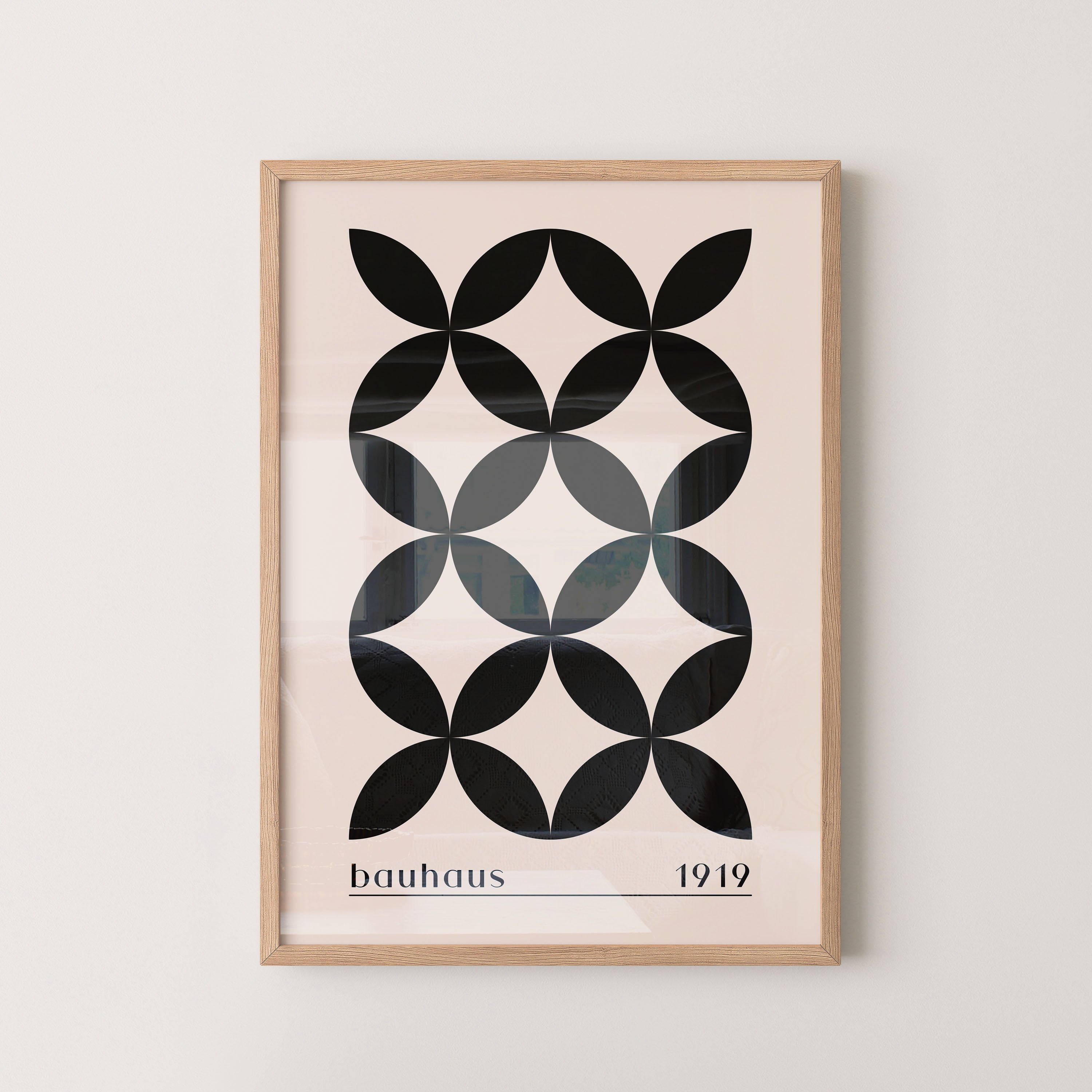 Bauhaus Interlocking Petal Grid