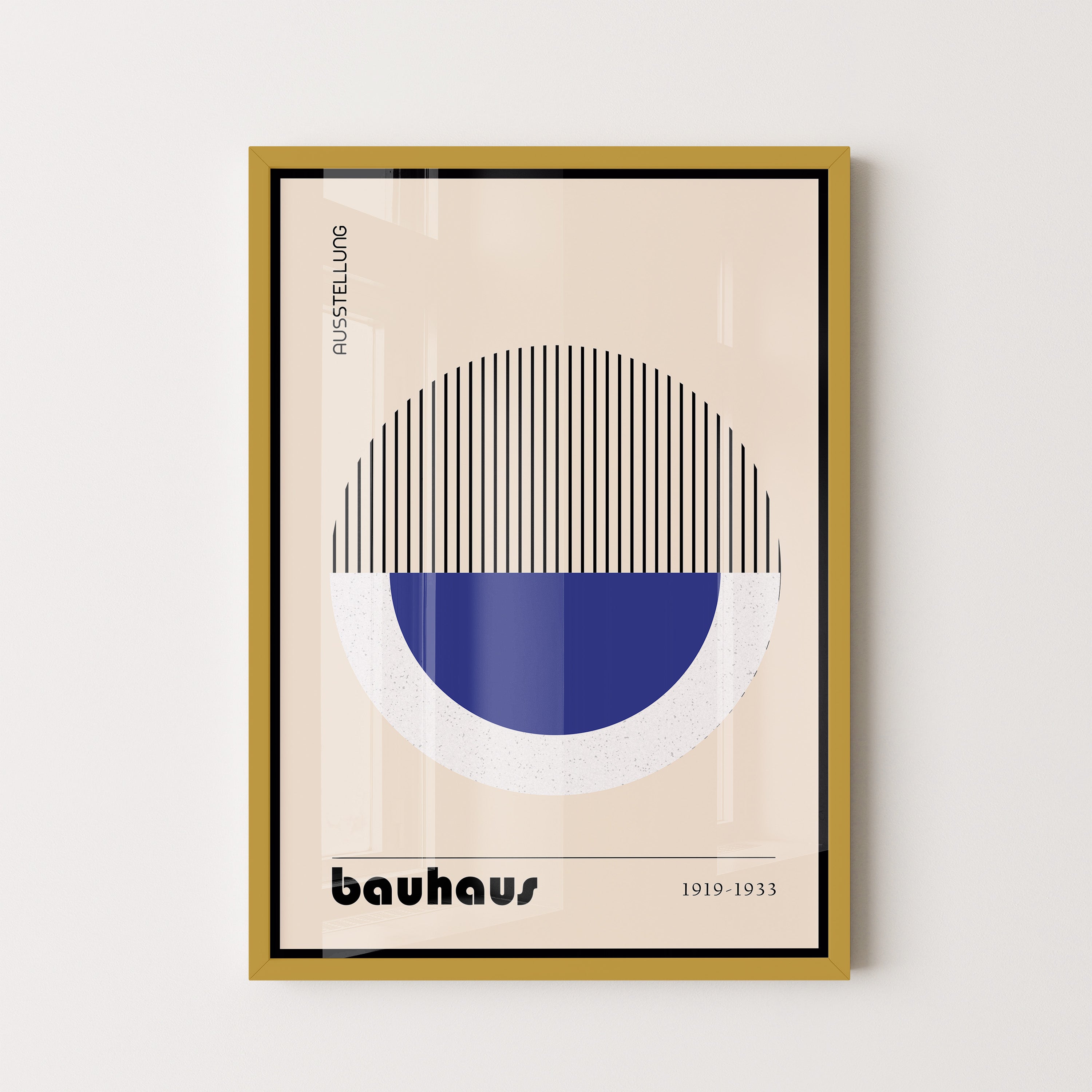 Minimal Blue Form – Bauhaus