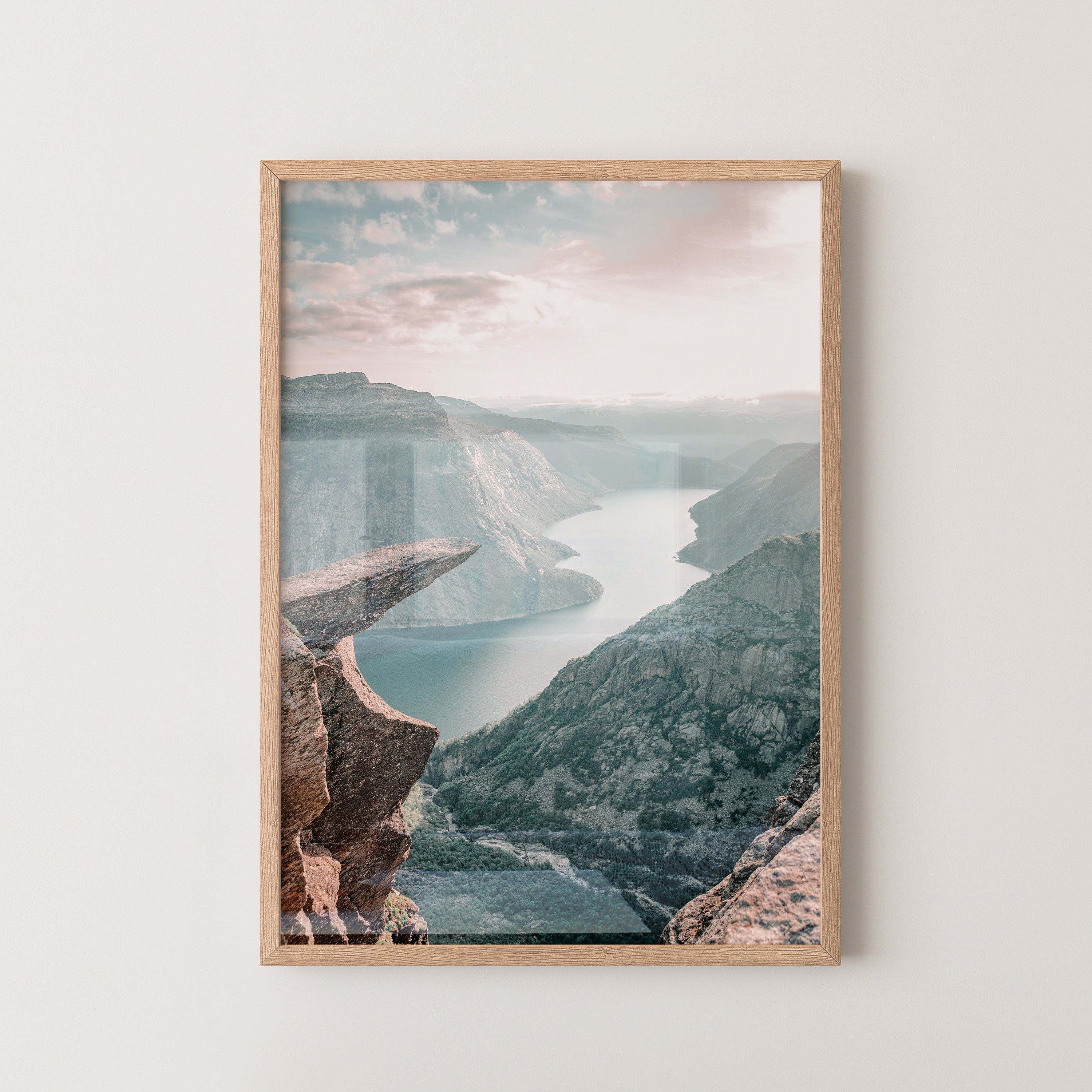 Edge of Serenity – No Borderrdic Cliff View